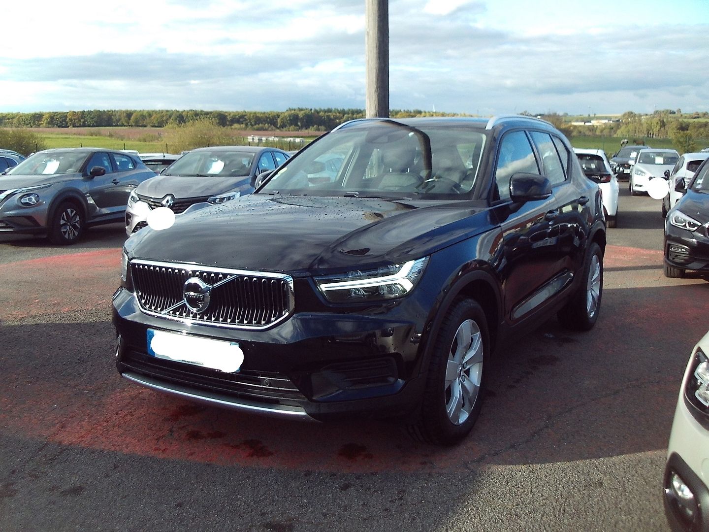 VOLVO XC40 2.0 D3 150CH MOMENTUM BUSINESS BV6