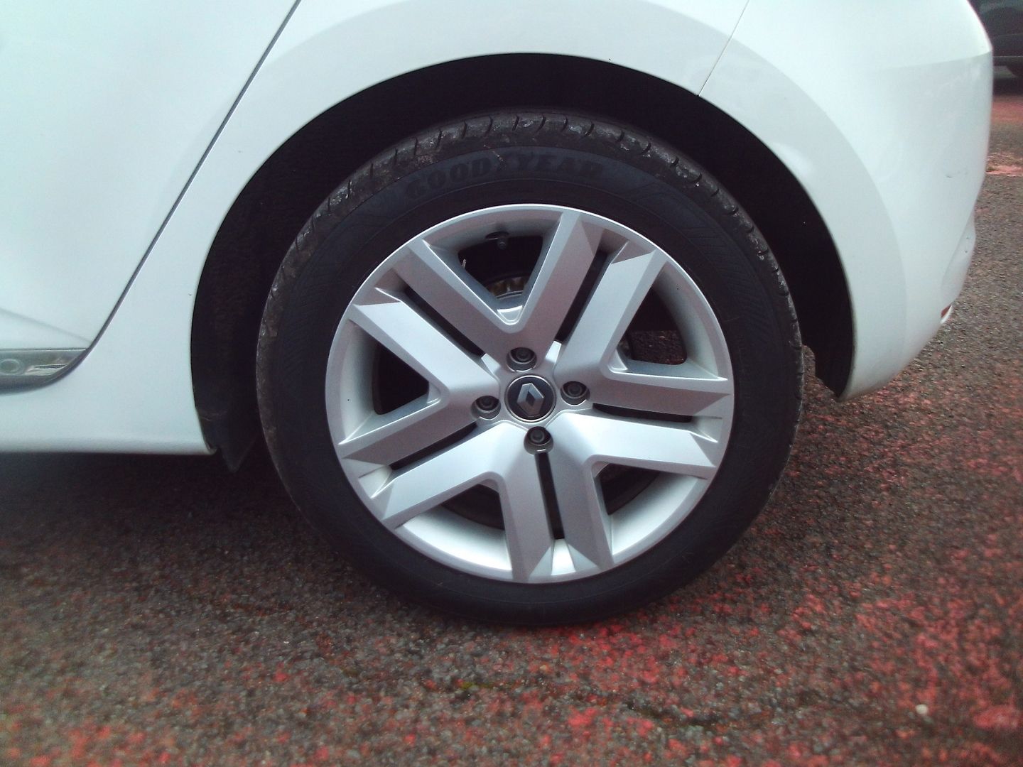 vavg-16318-93440-47175