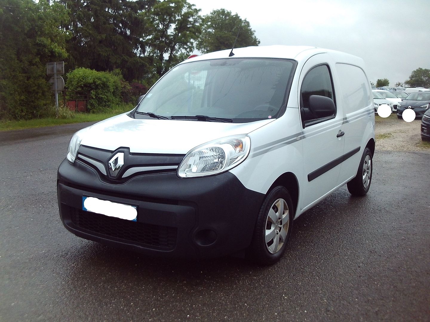 renault kangoo express 1.5 blue dci 80ch extra r-link bv6 renault kangoo express 1.5 blue dci 80ch extra r-link bv6
