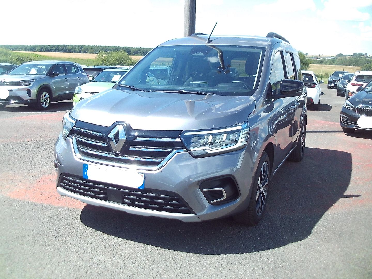 renault kangoo iii 1.5 blue dci 95ch techno bv6 renault kangoo iii 1.5 blue dci 95ch techno bv6