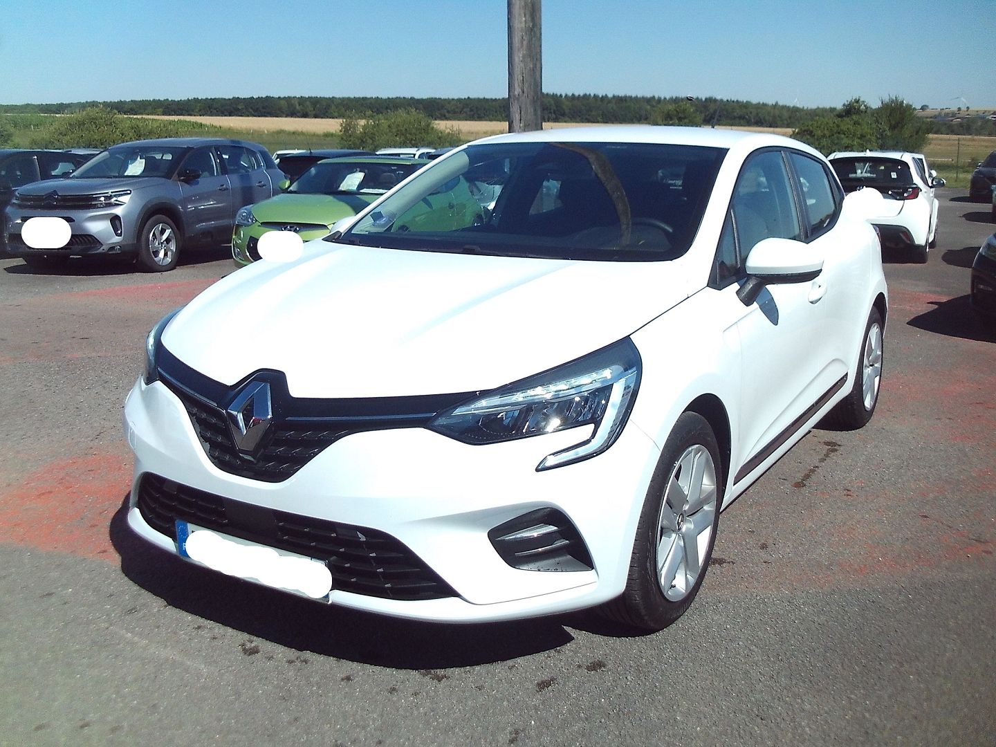 renault clio v 1.0 tce 100ch business 5 portes renault clio v 1.0 tce 100ch business 5 portes