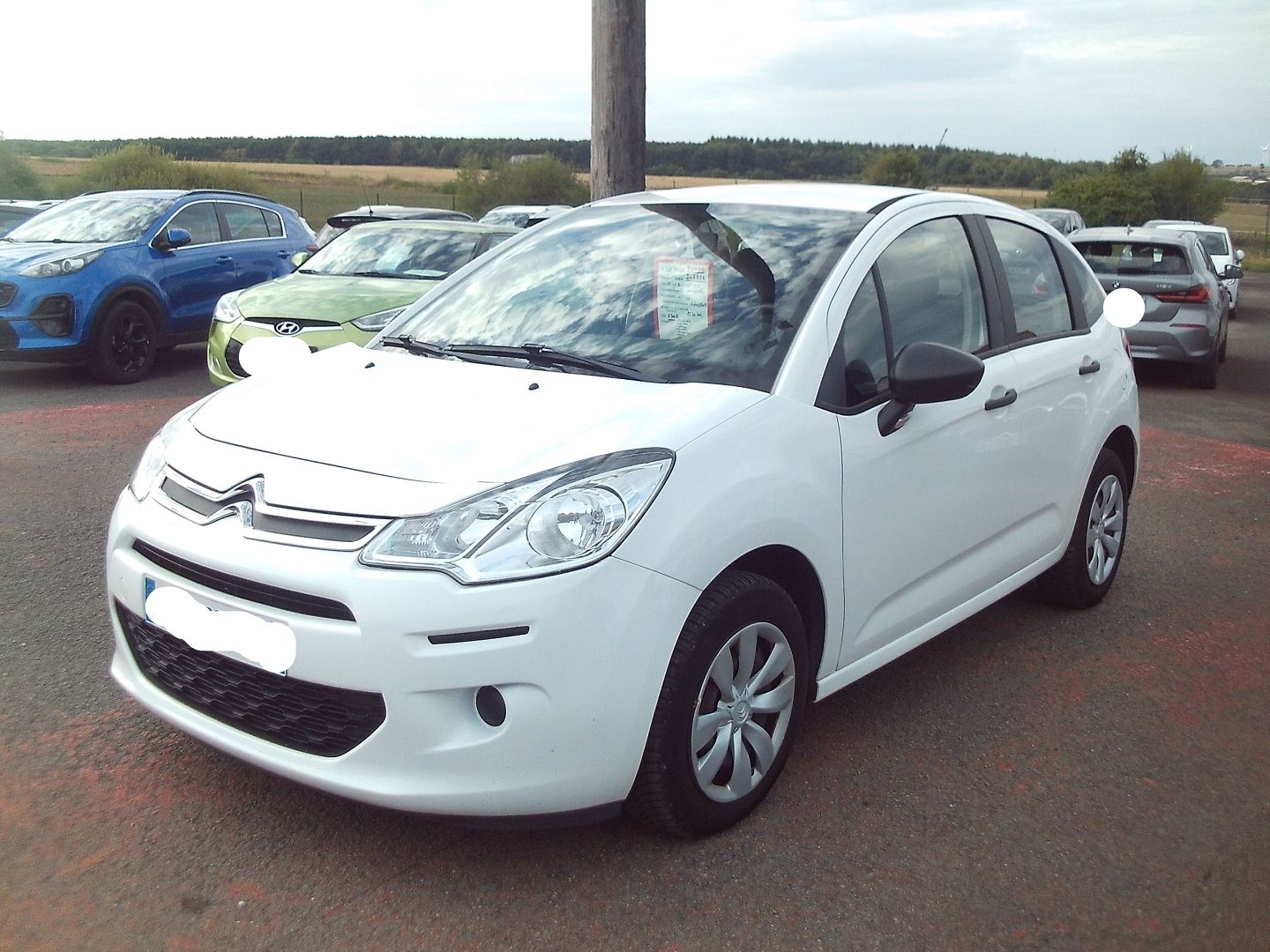 citroen c3 c3 1.6 blue hdi 75 ch attraction 5 portes citroen c3 c3 1.6 blue hdi 75 ch attraction 5 portes