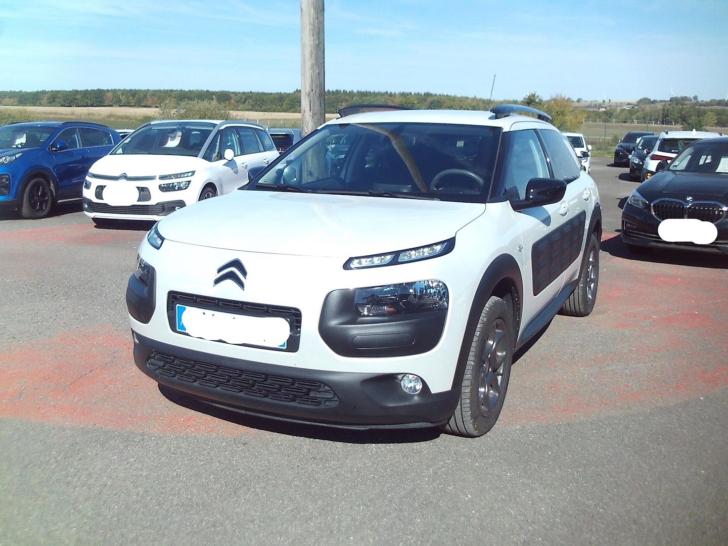 citroen c4 cactus 1.2 puretech 82ch shine citroen c4 cactus 1.2 puretech 82ch shine